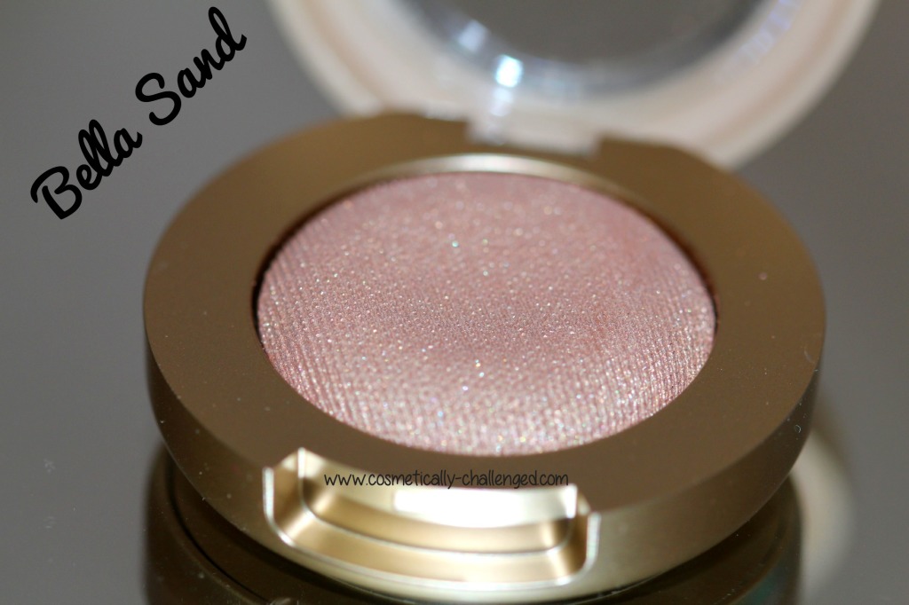 Milani Cosmetics Bella Gel Powder Eyeshadow in Bella Sand.jpg