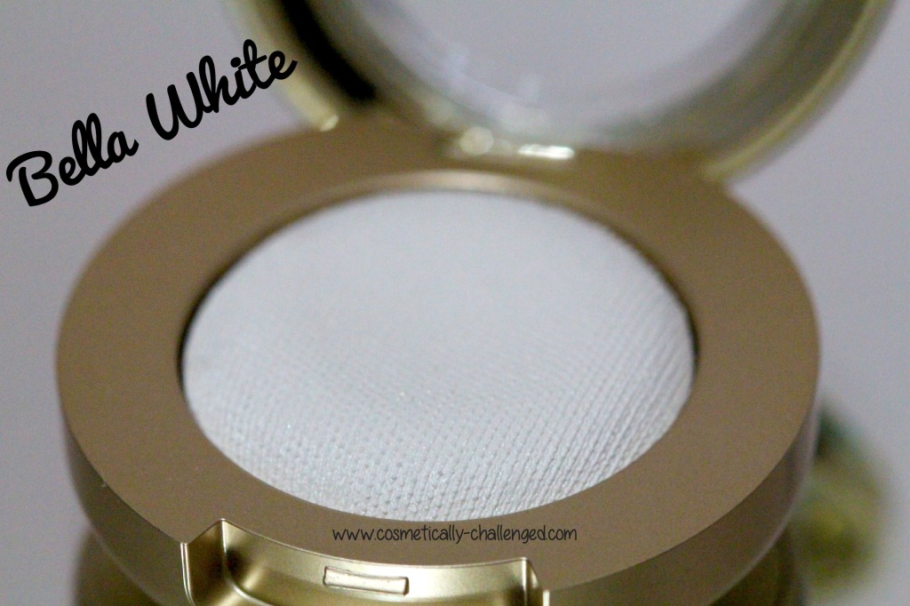Milani Cosmetics Bella Gel Powder Eyeshadow in Bella White.jpg
